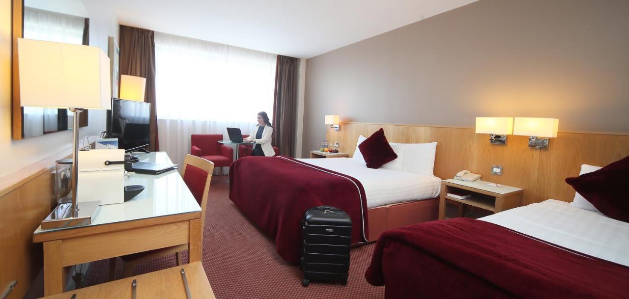 Citynorth Hotel & Conference Centre Gormanston Buitenkant foto