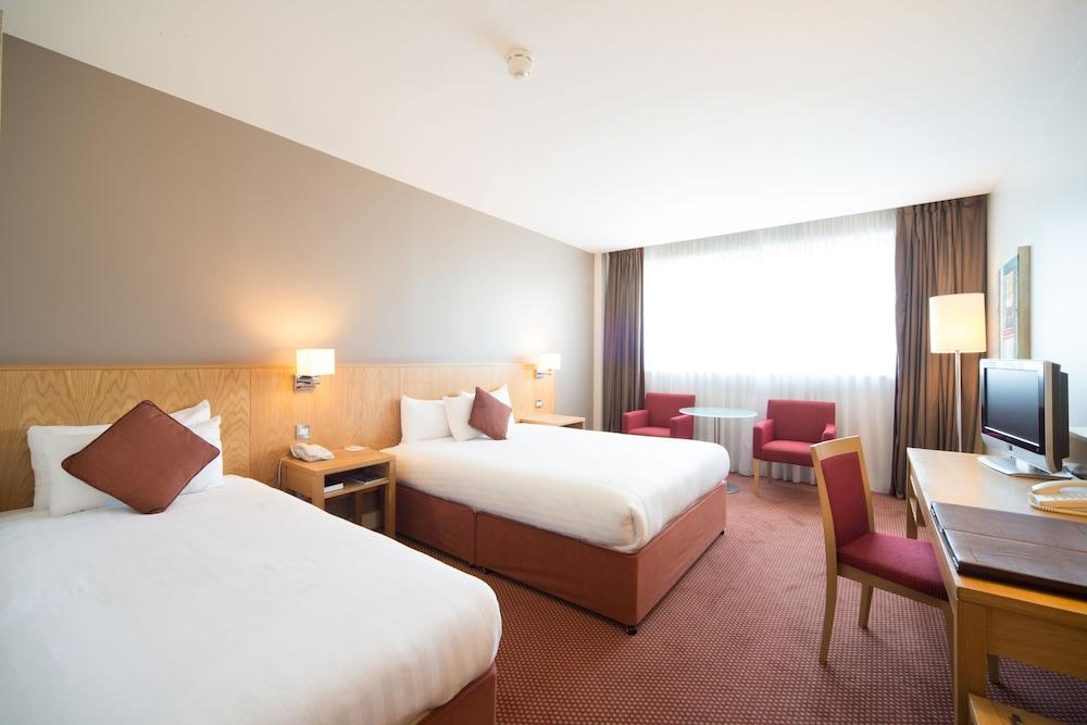 Citynorth Hotel & Conference Centre Gormanston Buitenkant foto